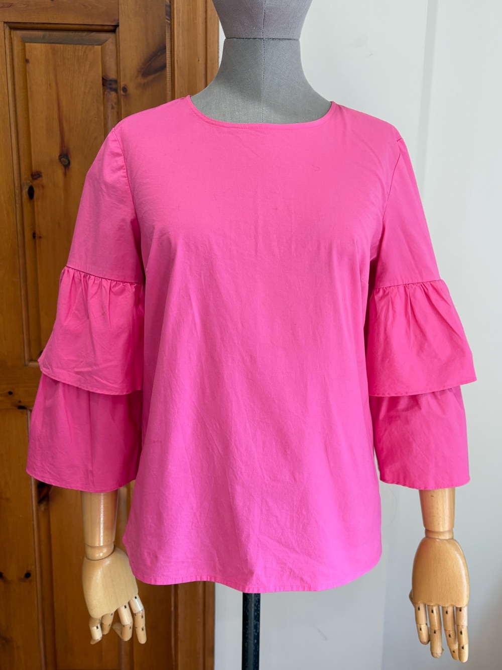 J.Crew Factory, Hot Pink Tiered Ruffle Sleeve Blouse, size 8